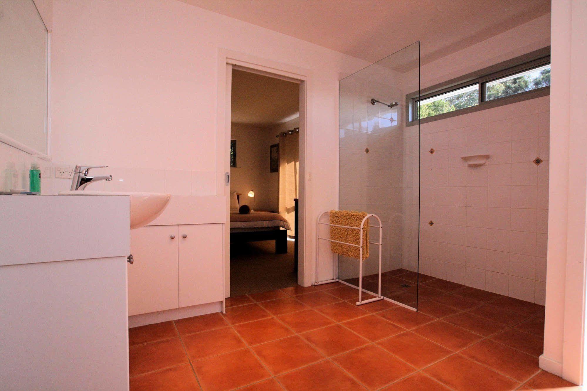 Suntrap Cove Bicheno Villa Exterior foto